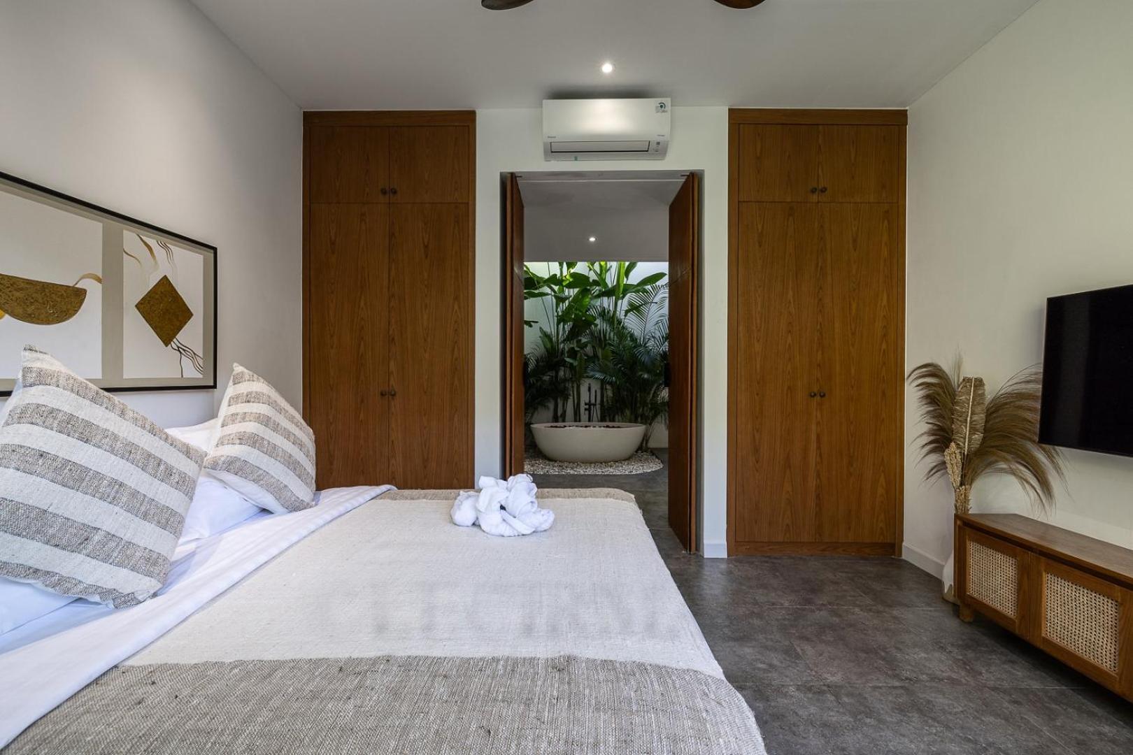 विला 4br New Luxe 350m To I Kids Free I Living Panoramic Windows I Ac I 9 Meters Pool