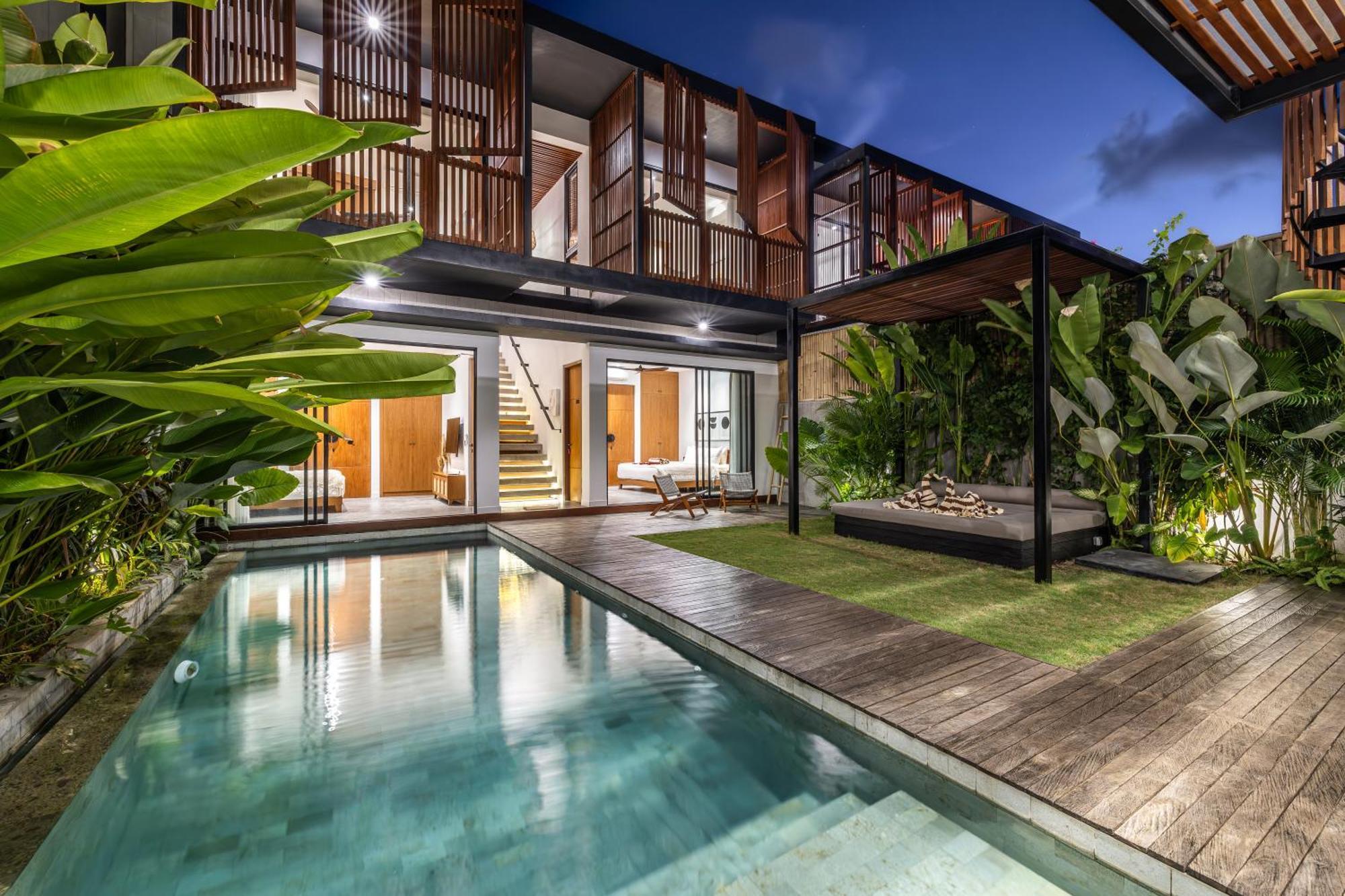 4br New Luxe 350m To I Kids Free I Living Panoramic Windows I Ac I 9 Meters Pool Canggu (Bali)